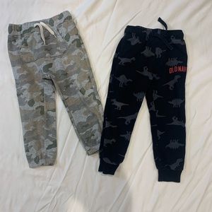 Old navy 3t sweatpants bundle
